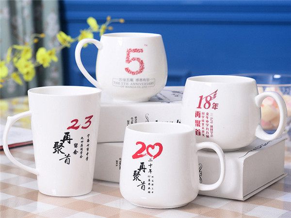 禮品杯打印機-禮品杯噴繪機(圖1) 禮品杯打印機-禮品杯噴繪機(圖1)